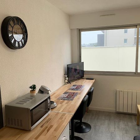 Studio Entierement Renove Avec Parking Gratuit 圣纳泽尔 外观 照片