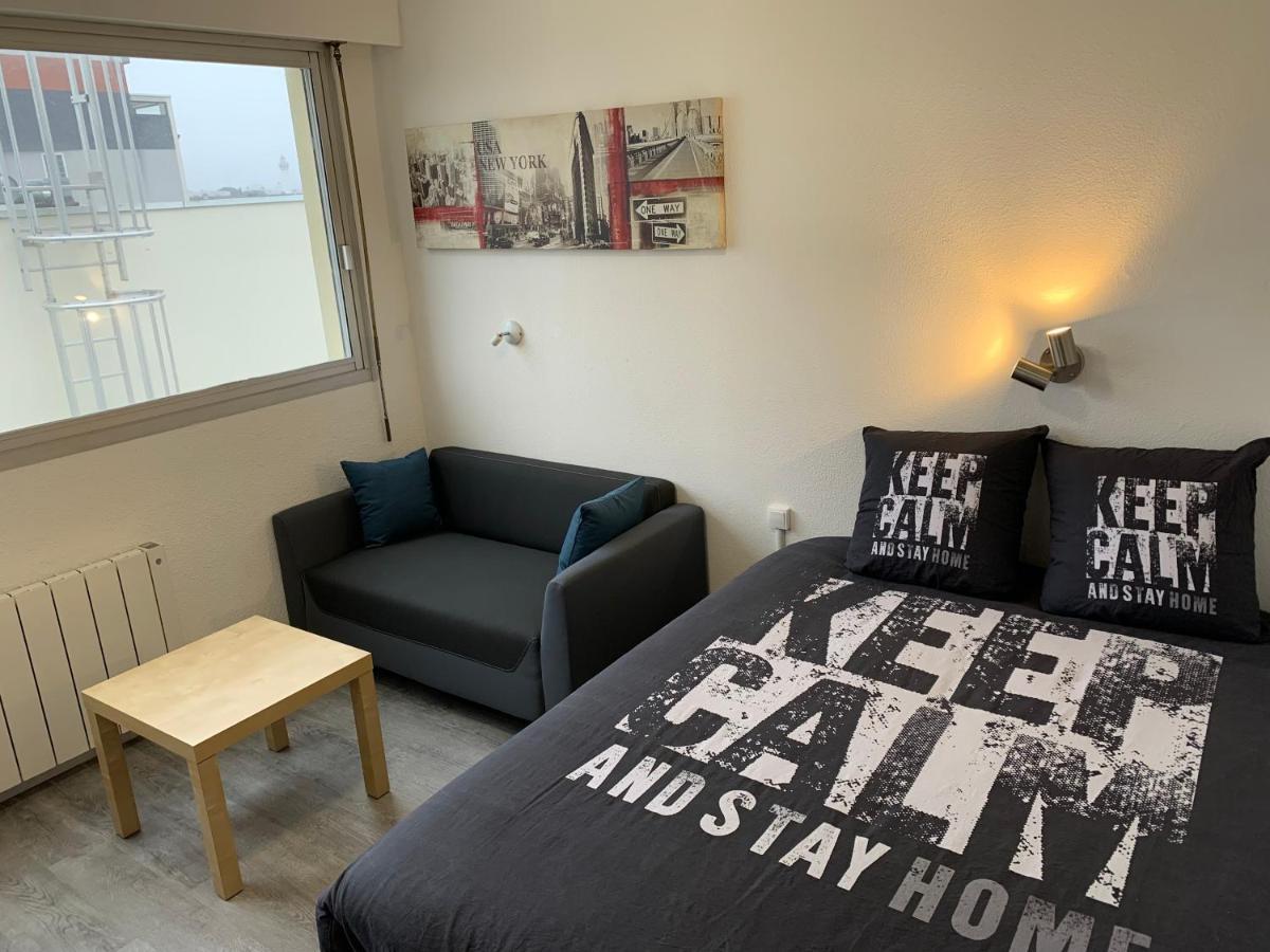 Studio Entierement Renove Avec Parking Gratuit 圣纳泽尔 外观 照片